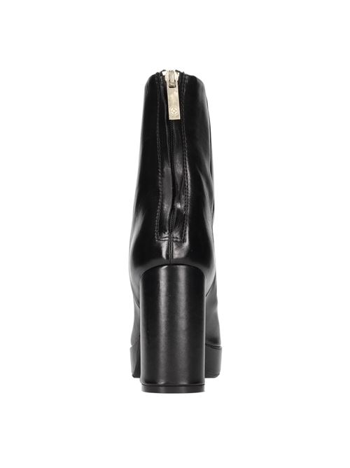 Tronchetti in pelle CARMENS | 50250 MAYANERO